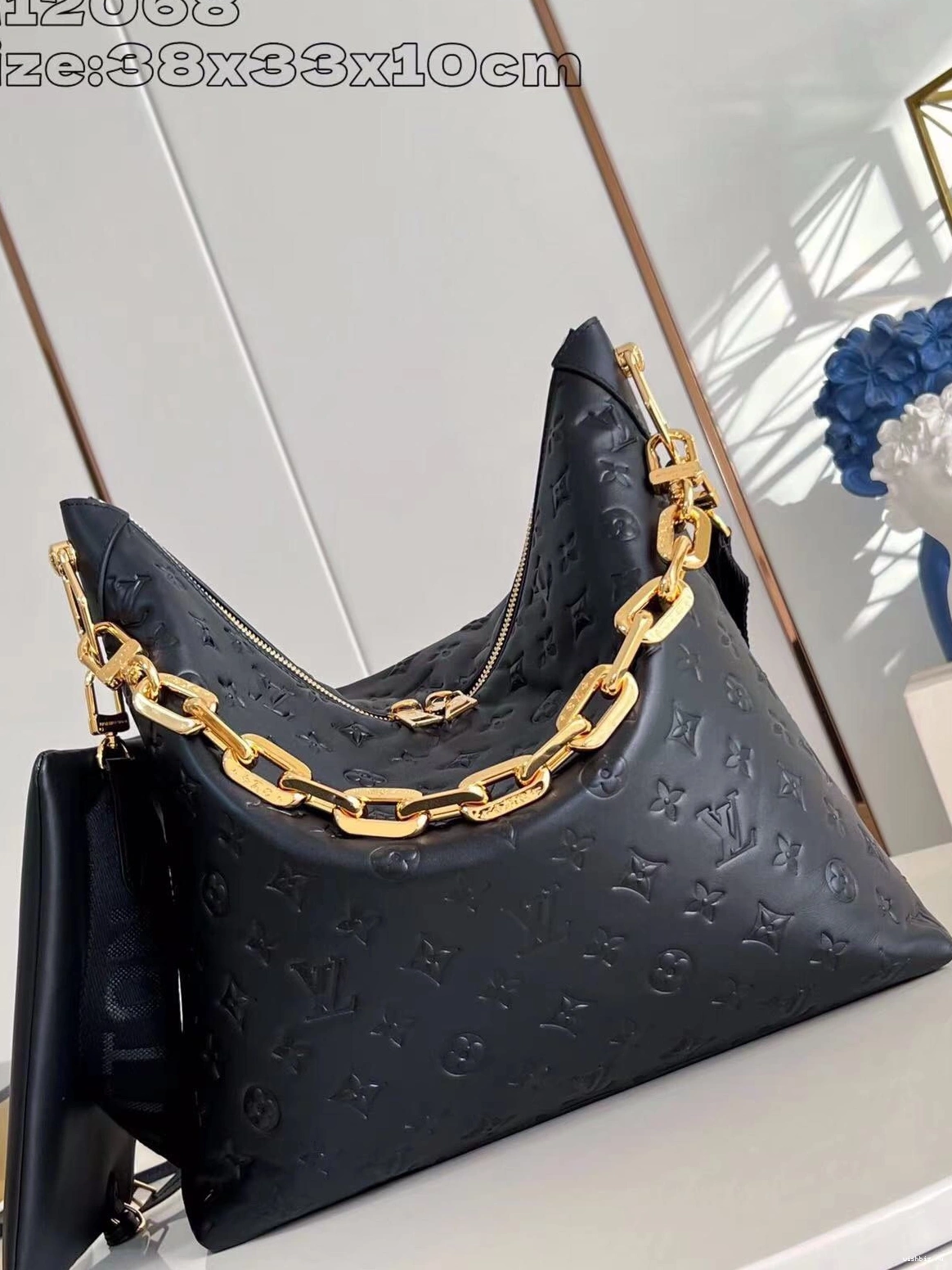 WIS HOBO COUSSIN LOUIS VUITTON MM 0319